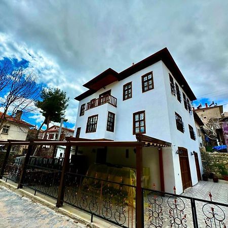 Ayten Hanim Konagi Karaman Esterno foto