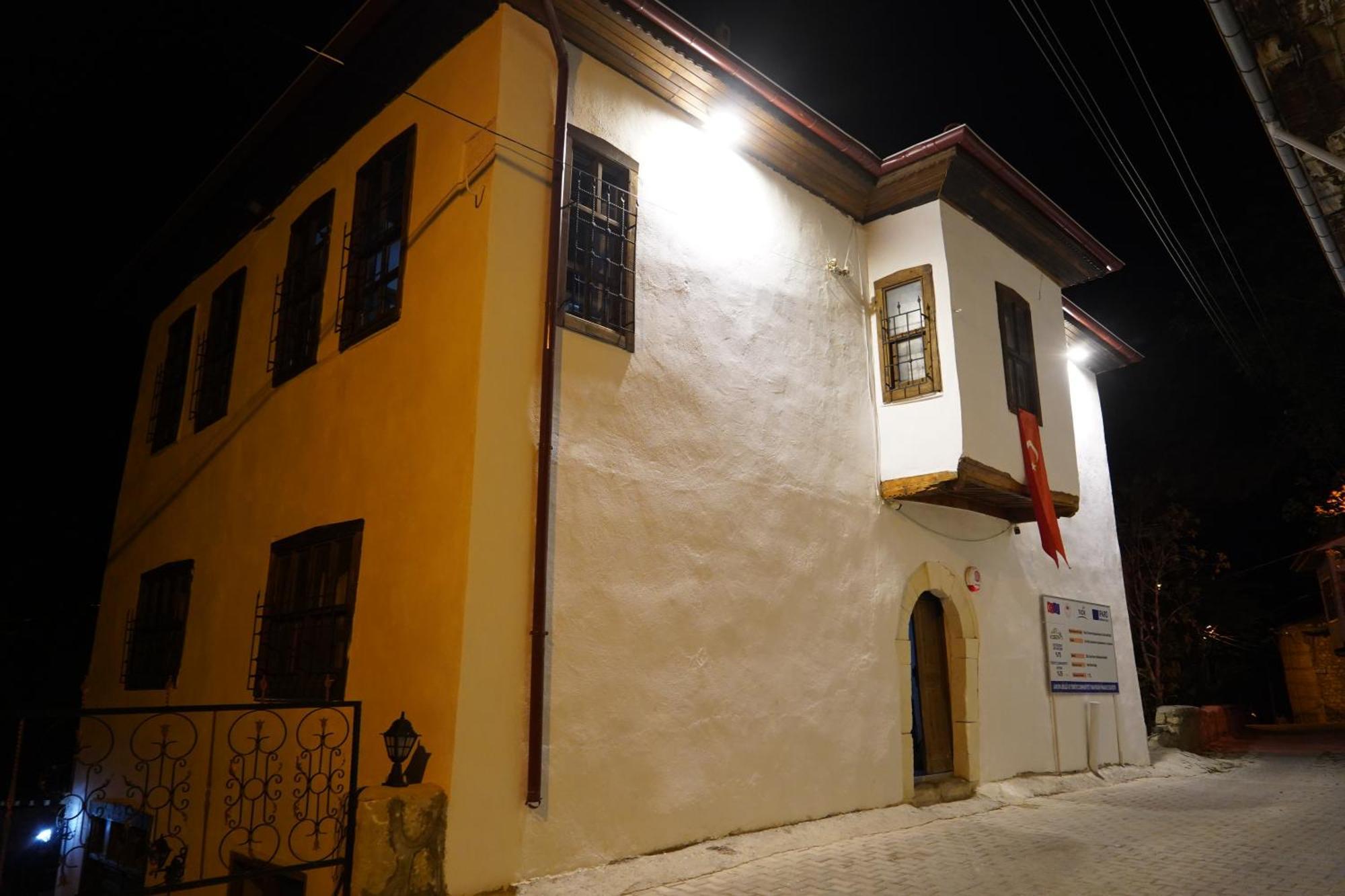 Ayten Hanim Konagi Karaman Esterno foto